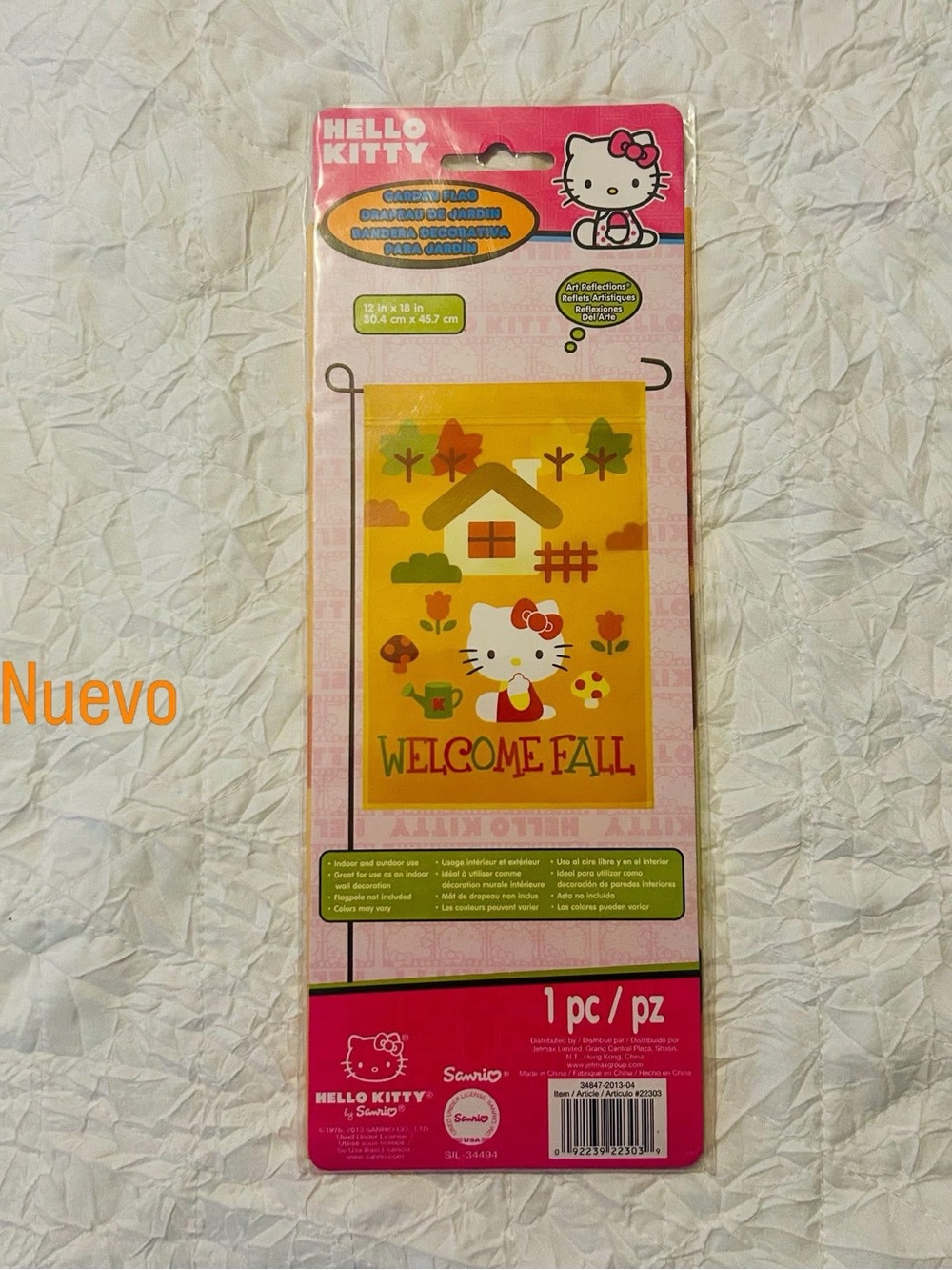 Hello Kitty Welcome Fall Garden Flag